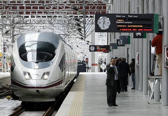 galer&iacute;a de im&aacute;genes El AVE llega a M&aacute;laga