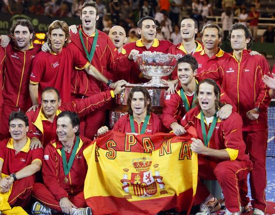 Triunfo espa&ntilde;ol en la Copa Davis